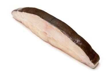 bir beyaz stüdyo arka planda izole halibut balığı biftek.