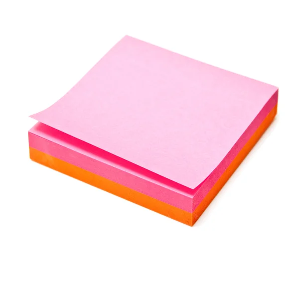 Post-it note geïsoleerd op een witte studio achtergrond. — Stockfoto