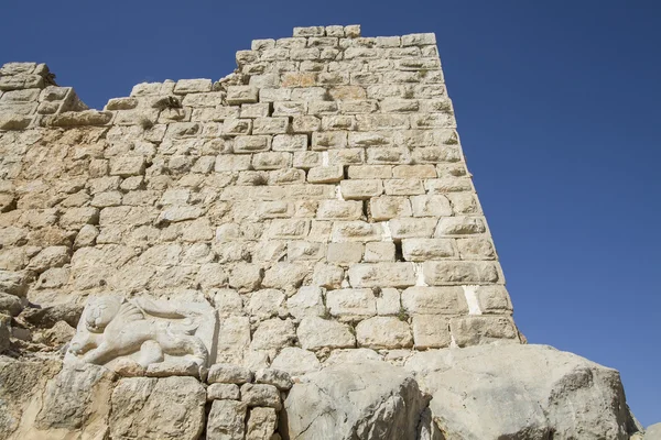 Ancient Nimrods fortress. Megalithic structure. — Stock Photo, Image