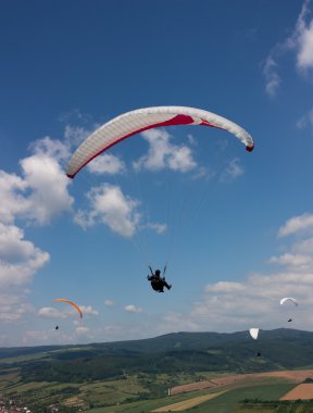 yamaç paraşütü