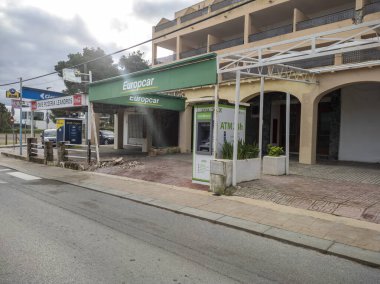 İbiza, İspanya; 14 Aralık 2020 Coronavirus krizi nedeniyle kapatıldı ve terk edildi. İflas kavramı. Yüksek kalite fotoğraf