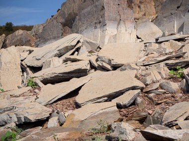 Yıldız Köprüsü 'nde kuraklıkla dolu bir rezervuar. İklim değişikliği kavramı