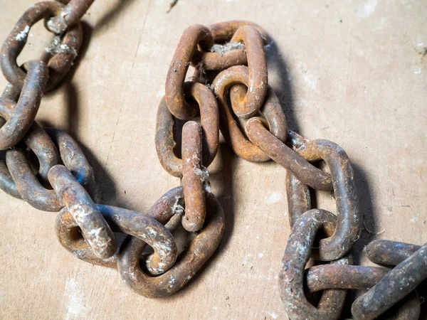 Old Rusted Steel Chains Concept Antiquity False Security Image — Stock Photo, Image