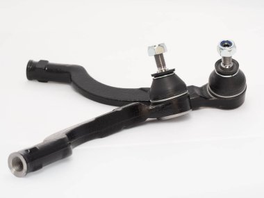 Beyaz bir arka planda izole edilmiş araba pisti direksiyonu. hd resmi