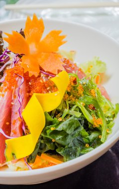 salata tuna Japon tarzı