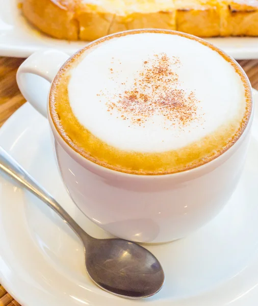 Sıcak cappuccino — Stok fotoğraf
