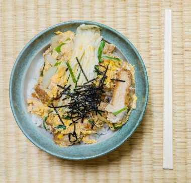 siyah domuz ile pirinç