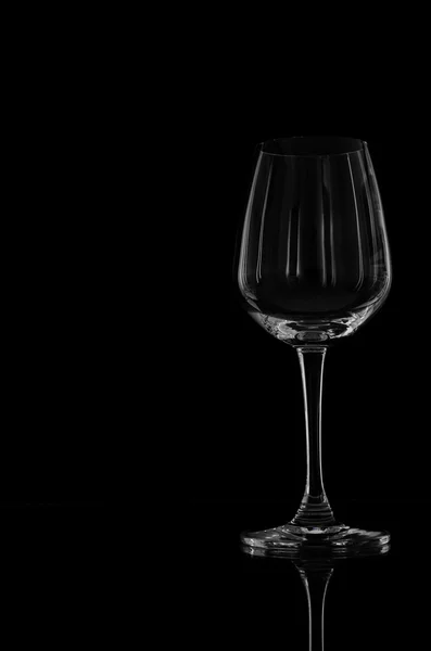 Wijnglas in blackdrop — Stockfoto