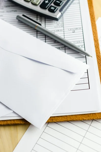 Letter on the work table — Stock Photo, Image