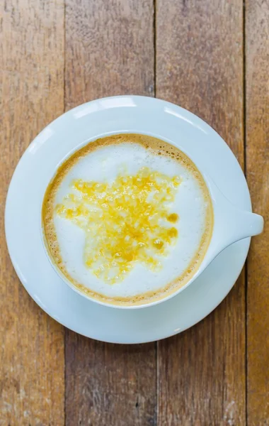 Карамельный кофе — стоковое фото