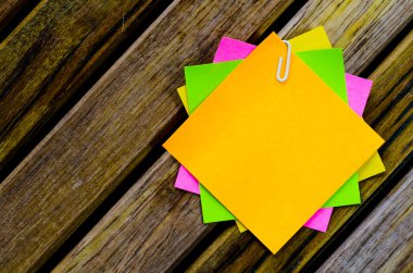 renkli kağıt Not