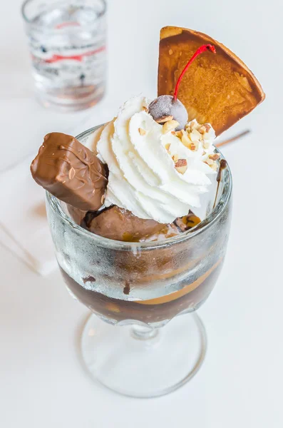 Icecream chocolade — Stockfoto