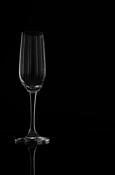 Verre à vin en goutte noire — Photo