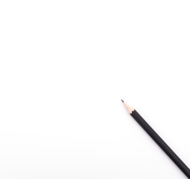 beyaz arkaplanda kalem