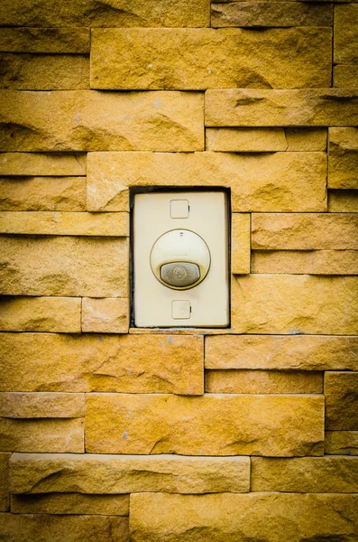 alarma fuera de casa