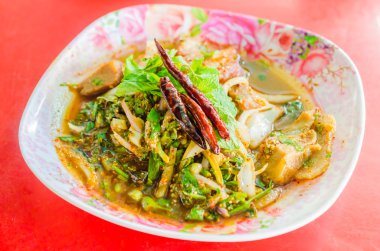 domuz eti baharatlı salata