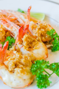 karides sarımsak yaki