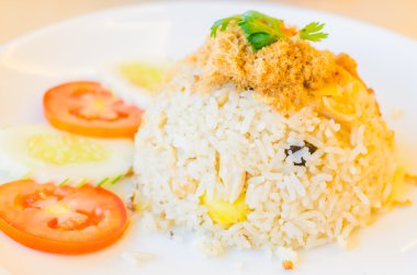 ananas kızarmış pilav