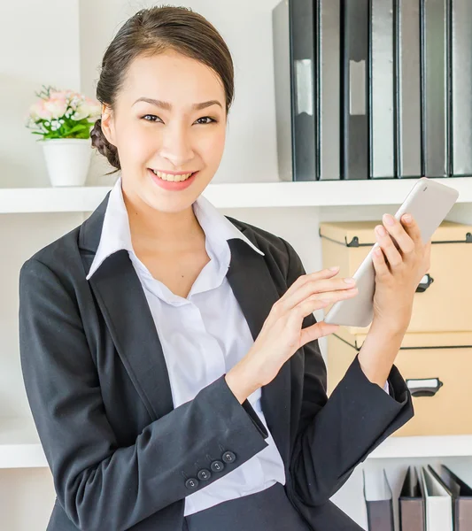 Joven mujer de negocios — Foto de Stock