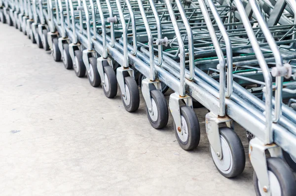 Carrito de compras rueda —  Fotos de Stock