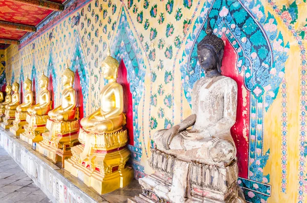 Buddhastatue — Stockfoto