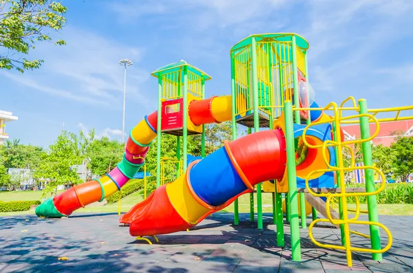 Parque infantil —  Fotos de Stock