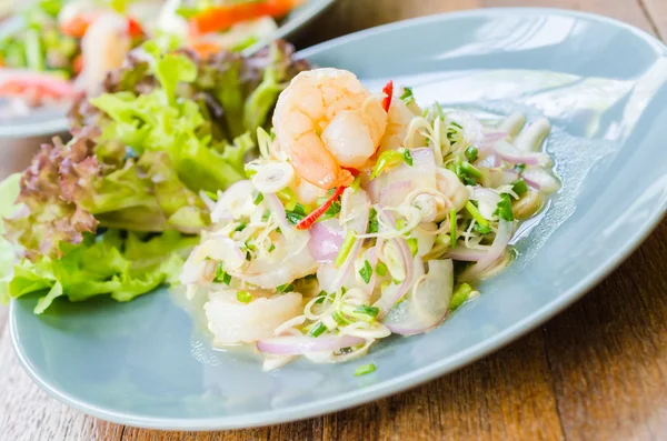 Shrimp salad — Stock Photo, Image