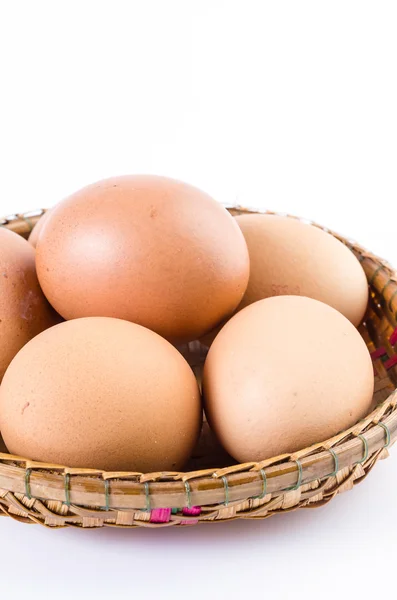 Uovo su sfondo bianco isolato — Foto Stock