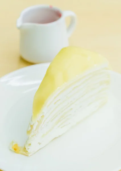 ストロベリー クレープ ケーキ — ストック写真