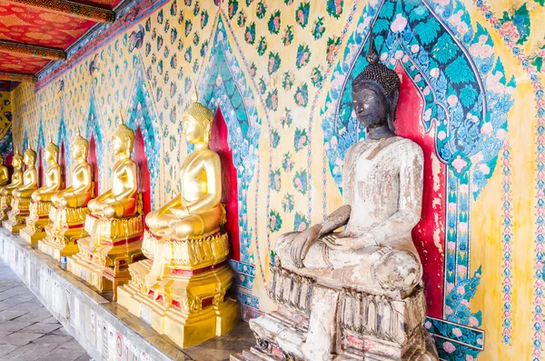 Estatua de Buddha —  Fotos de Stock