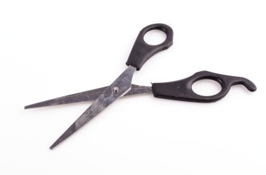 Makas beyaz arkaplanda izole edildi