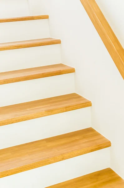 Escalier intérieur en bois — Photo