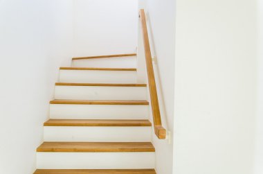 Ahşap merdiven iç