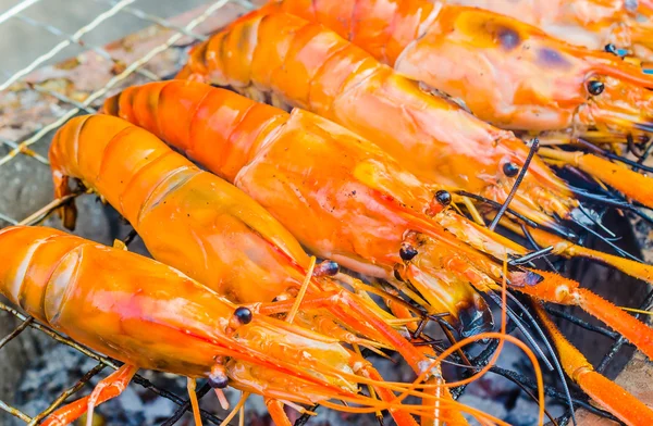 Camarones a la parrilla —  Fotos de Stock