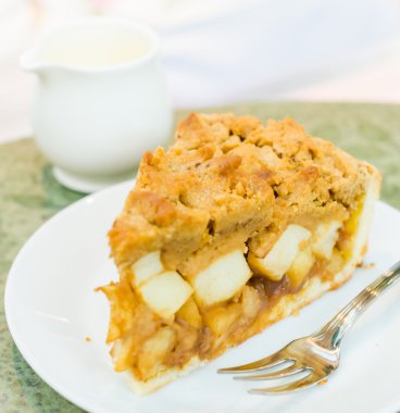 Apple cake