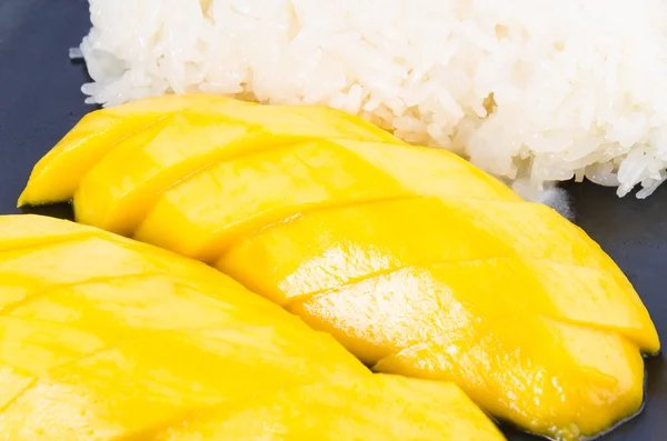 Mango and sticky rice — Stock Photo, Image