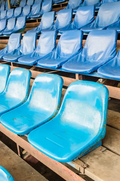 Asientos de estadio vacíos — Foto de Stock