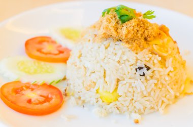 ananas kızarmış pilav