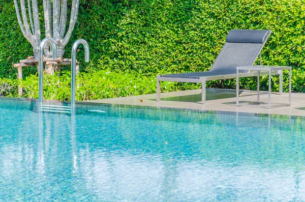 Pool bed — Stock Photo, Image