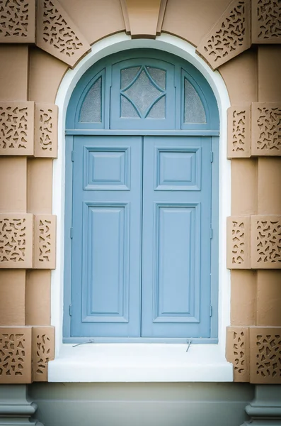 Ventana de madera —  Fotos de Stock