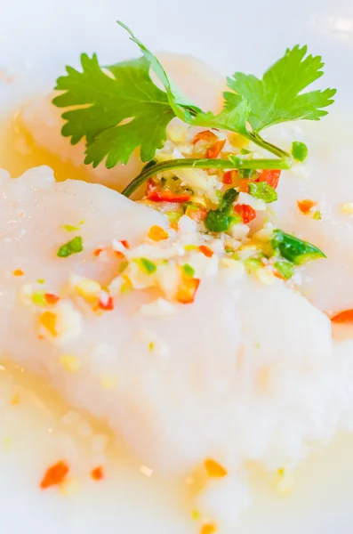 Steamed fish with lemon — Stock Photo, Image