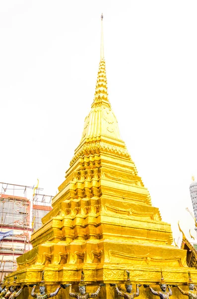 Emerald temple in Thailand — Stock Photo, Image