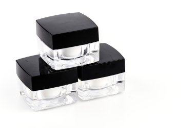 boş kozmetik şişe