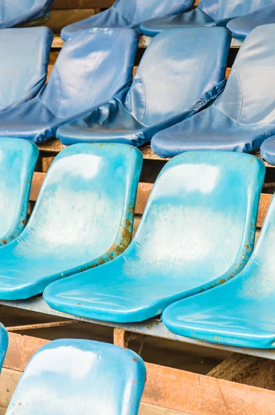 Asientos de estadio vacíos — Foto de Stock