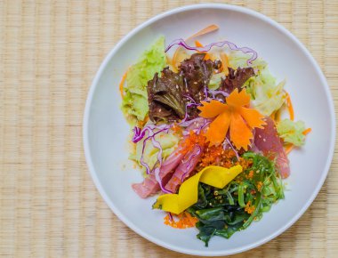 salata tuna Japon tarzı