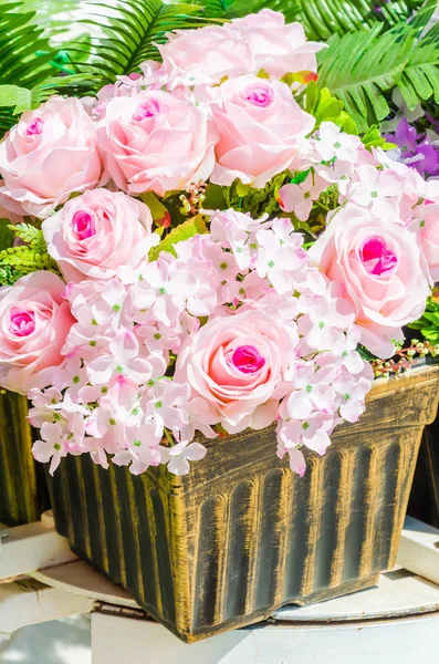 Flower trolley — Stock Photo, Image