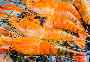 Barbekü ızgara karides