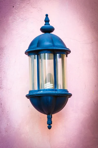 Vecchia lampada — Foto Stock