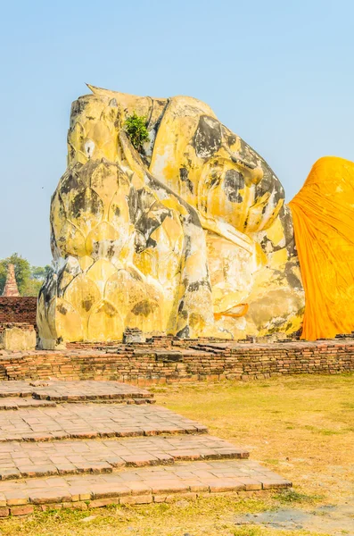 Buddhastatyn sömn — Stockfoto