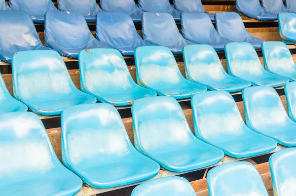 Asientos de estadio vacíos — Foto de Stock